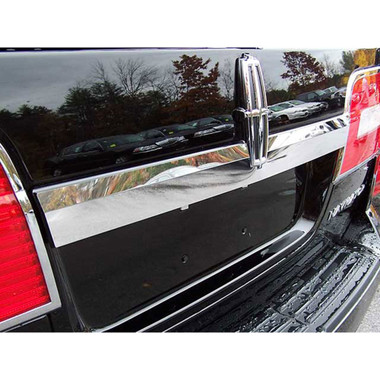 Luxury FX | Rear Accent Trim | 07-14 Lincoln Navigator | LUXFX0320