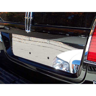 Luxury FX | Rear Accent Trim | 07-14 Lincoln Navigator | LUXFX0397