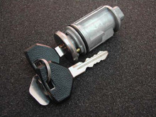 1996-1997 Plymouth Voyager Ignition Lock