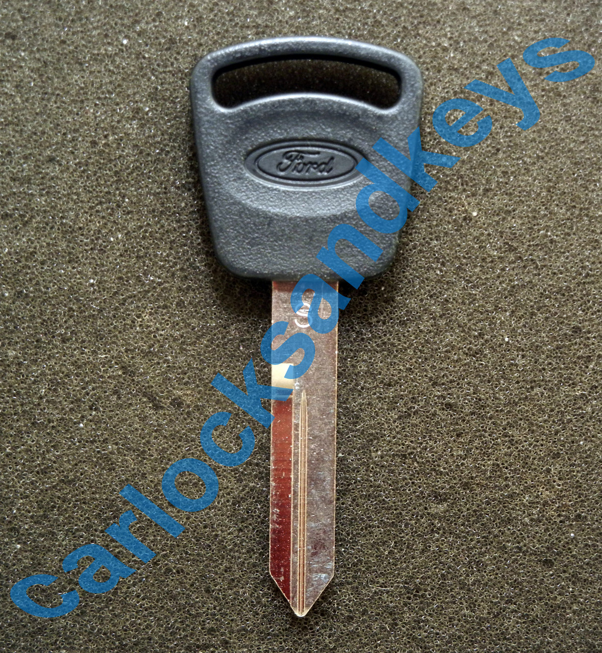 2010-2011 Ford Explorer Sport Trac OEM Key Blank - Car Locks and Keys