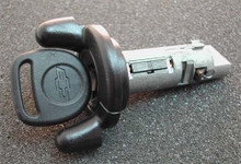 2002 Chevrolet Trailblazer Pickup Ignition Lock