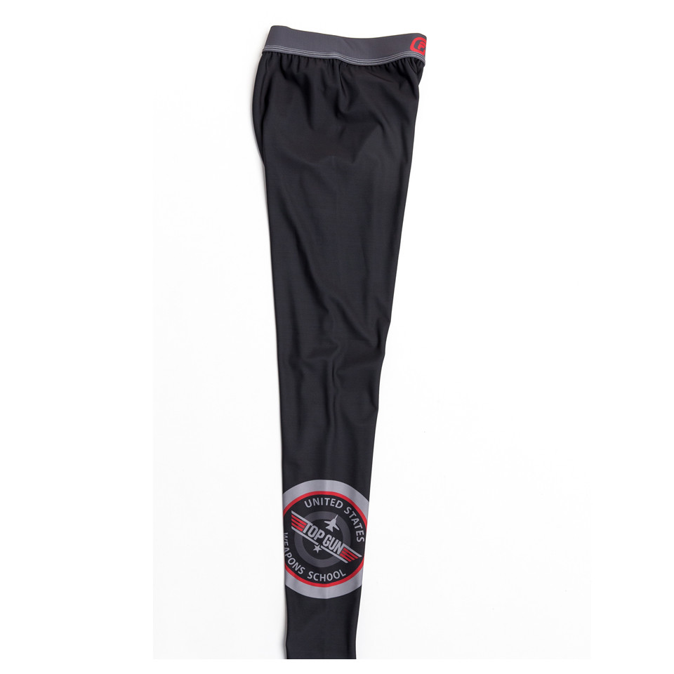 Fusion FG Classic Spats in Black are now available at www.thejiujitsushop.com.  Beautiful stars and stripes spats that are sure to turn heads.  

Enjoy Free Shipping on all Top Gun Apparel from The Jiu Jitsu Shop today!