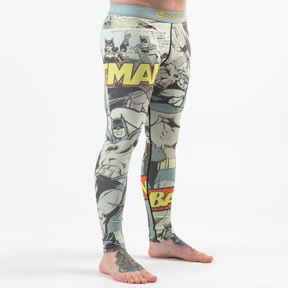 tilted view of the Fusion FG Batman Pop Art Spats available at www.thejiujitsushop.com 

Enjoy Free Shipping from The Jiu Jitsu Shop 