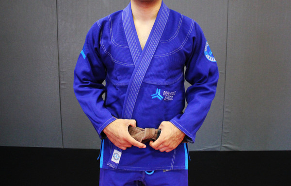 Royal Blue Open Guard Apparel Blizzard Gi.  Great for training or competition.  Teal accents across the gi.  Ultra Light Gi