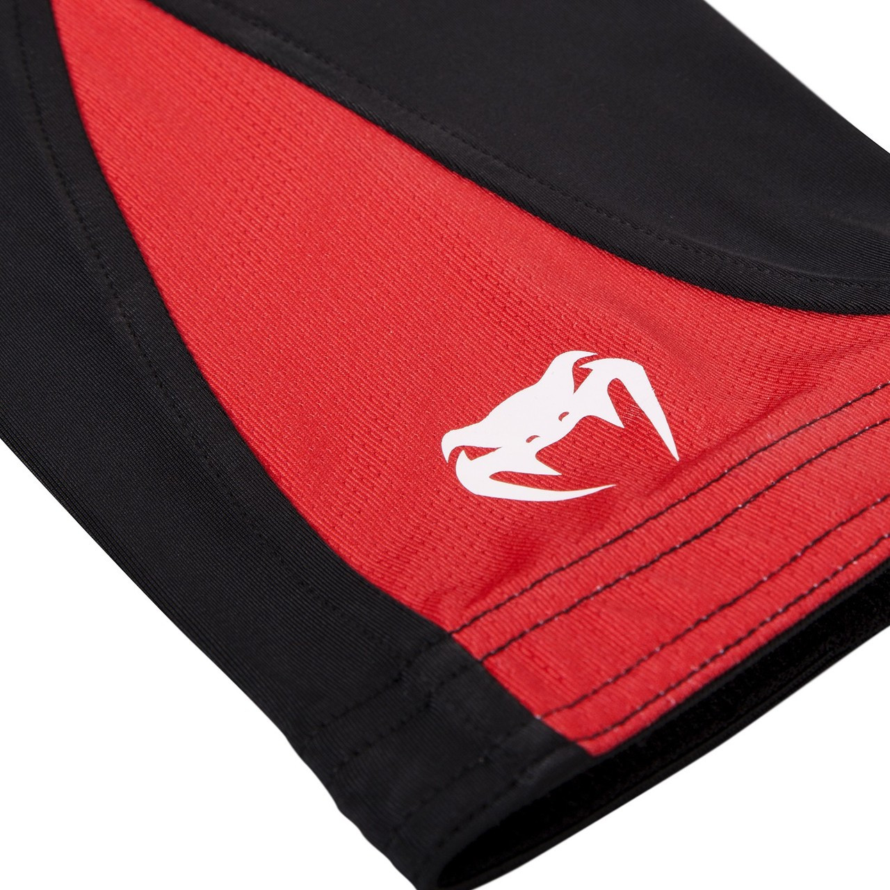 The Venum Challenger spats black/red @ The Jiu Jitsu Shop