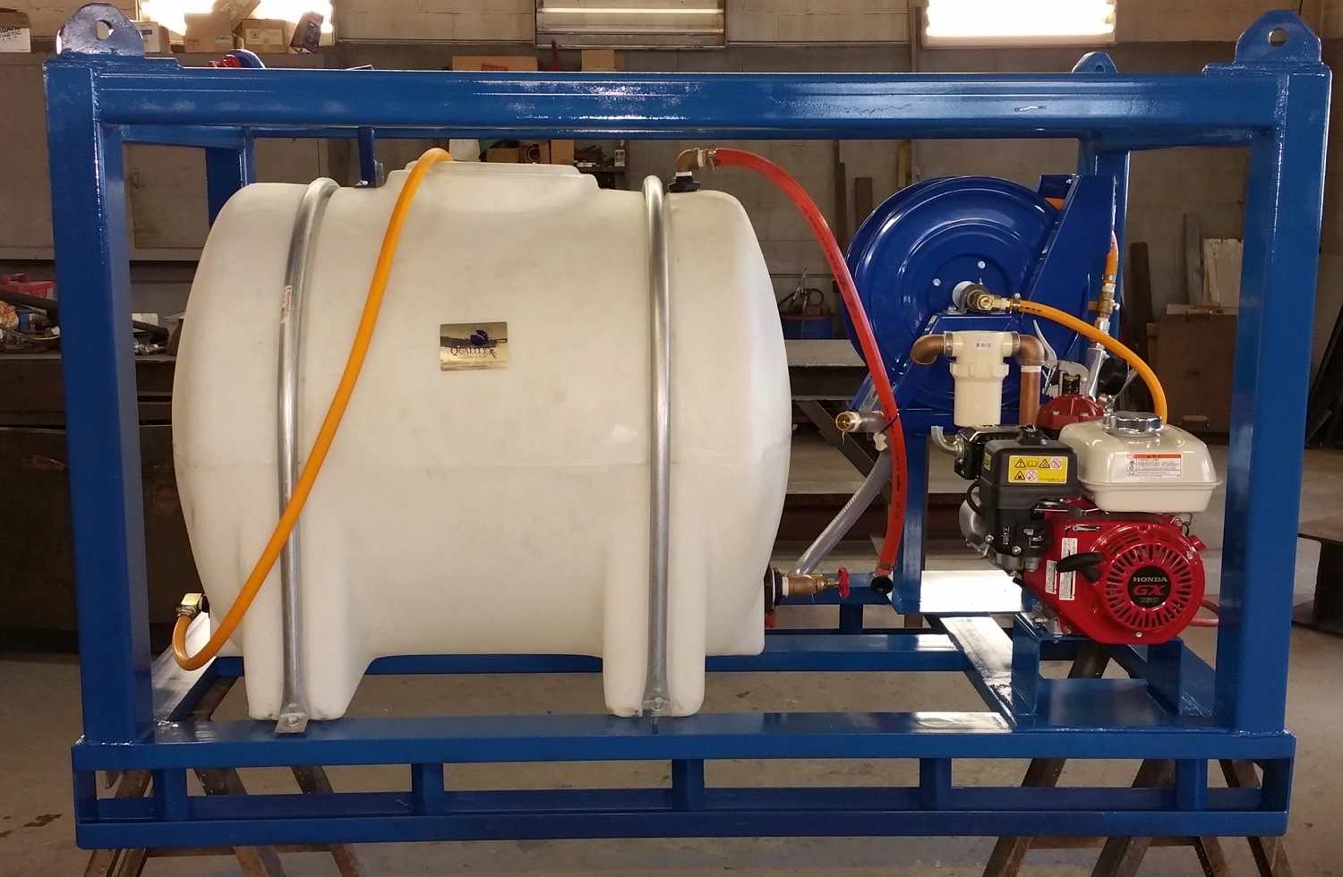 crane-lift-weed-spray-rig.jpg crane-lift-weed-spray-rig.jpg