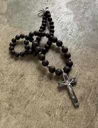 VINTAGE EURO CRUCIFIX EBONY WOOD/PYRITE FAITH NECKLACE 5.22.25.3