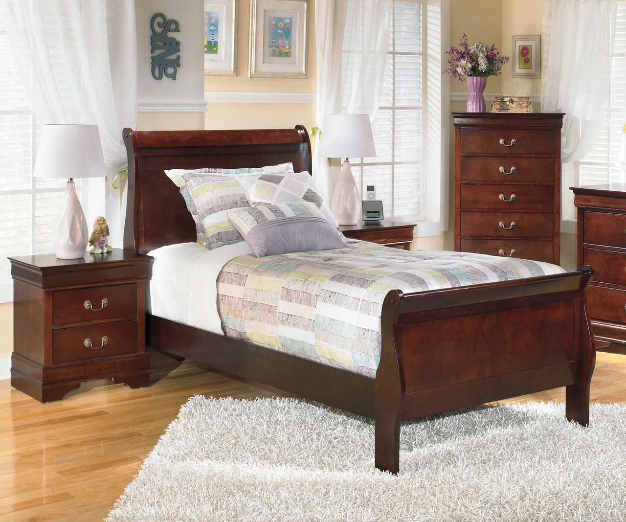 kids sleigh bed