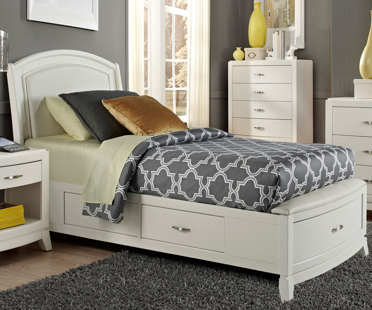 girls white full size bed