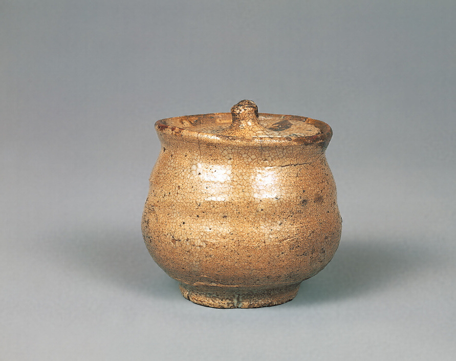 Antique Korean ido pottery incense case KONOYO