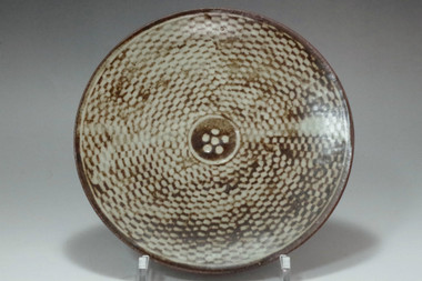 sale: Shimaoka Tatsuzo 'jomon zogan' inlaid mashiko pottery plate