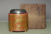 sale: Eiraku Zengoro 'kinrande koro' incense burner w/ silver lid