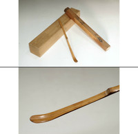 sale: 6th Omote-senke Kakkaku-sai (1678-1730) Antique bamboo tea scoop