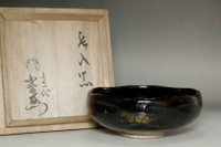 sale: 7th Raku Chonyu (1714-1770) Antique kuro-raku tea bowl