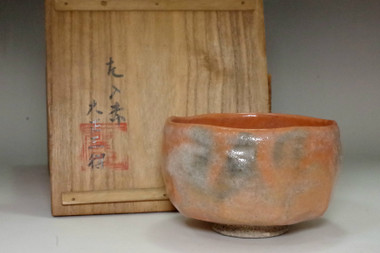 sale: Raku 6th Sanyu (1685-1739) Antique aka-raku tea bowl