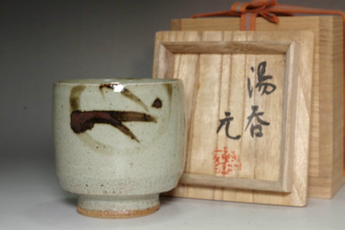 sale: Murata Gen (1904-1988) Mashiko pottery tea cup