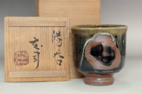 sale: Hamada Shoji (1894-1978) Vintage Mashiko pottery teacup