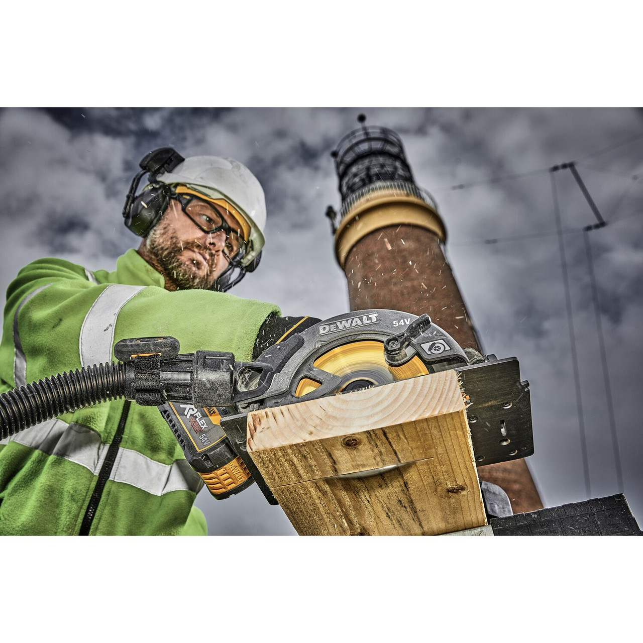 Dewalt DCS578X2 54V 190mm Circular Saw (2x6Ah)