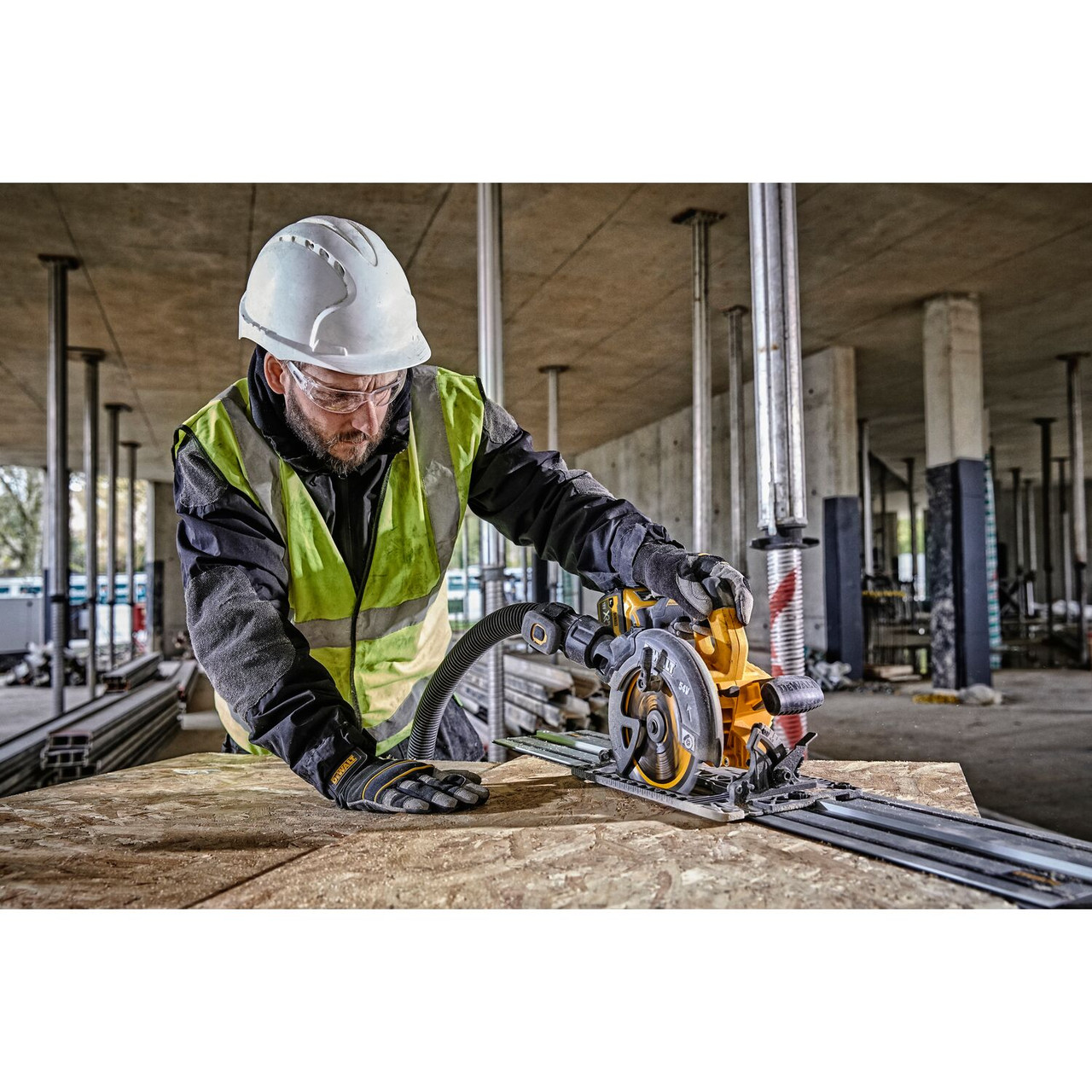 Dewalt DCS579T2 54V 190mm Circular Saw (2x6Ah) (Rail Compatible)