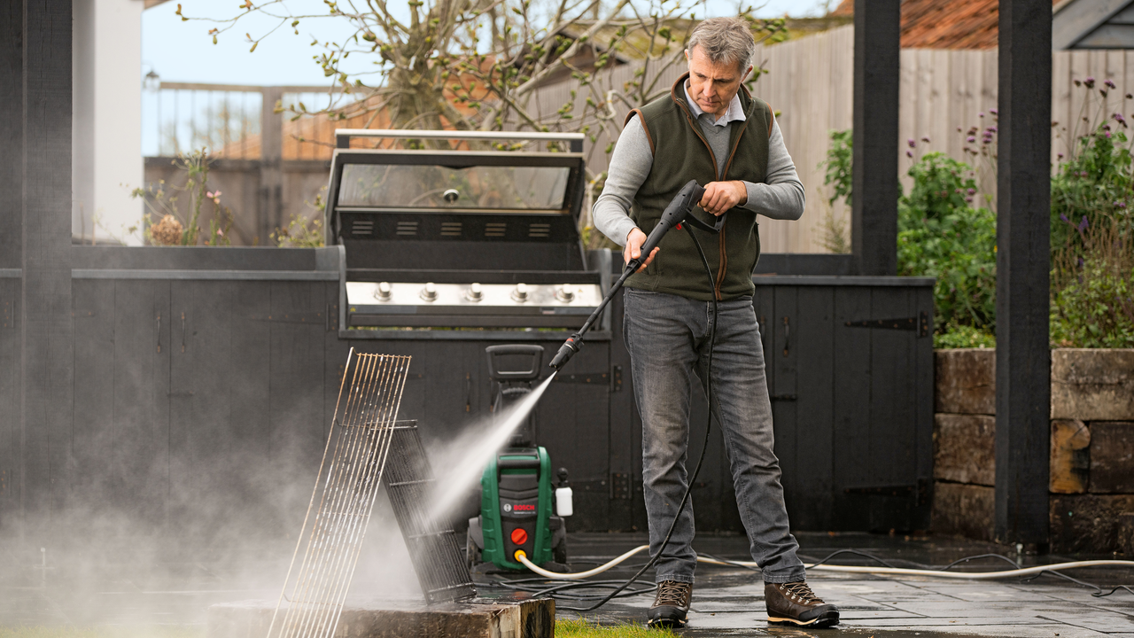 Bosch UniversalAquatak 135 High pressure washer
