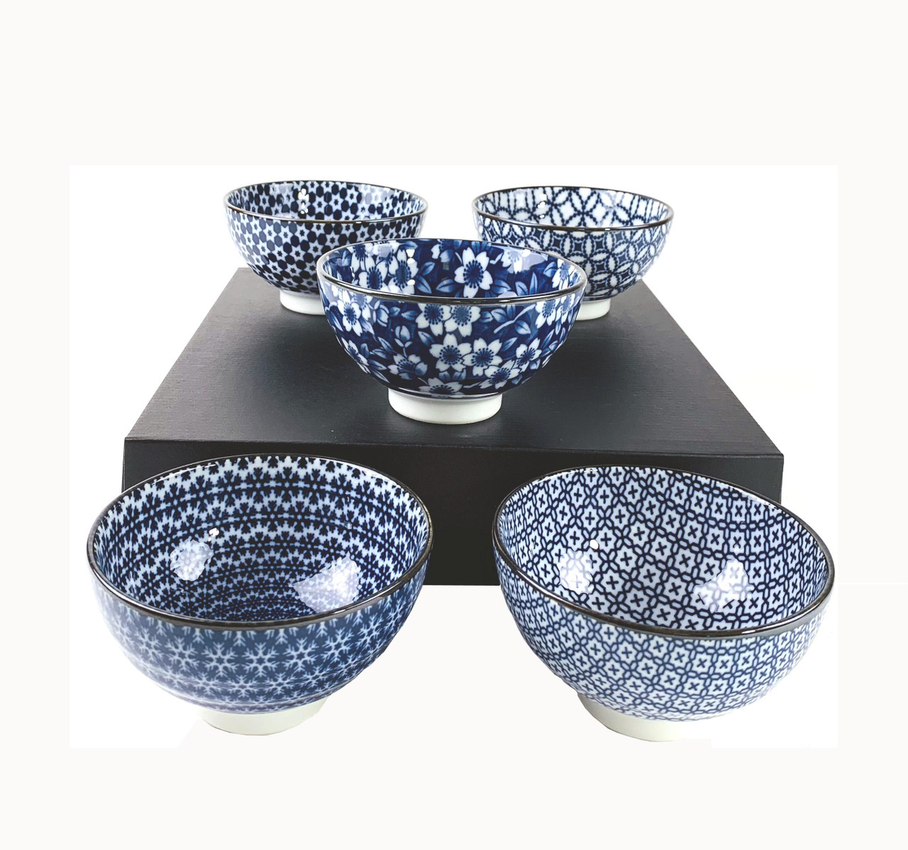 Japanese porcelain - Cherry pattern ramen bowl