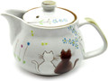 Kutani Yaki(ware) Japanese Teapot Cats (with tea strainer)