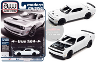 2018 DODGE CHALLENGER HELLCAT WHITE KNUCKLE 1/64 SCALE DIECAST CAR MODEL BY AUTO WORLD AWSP088

