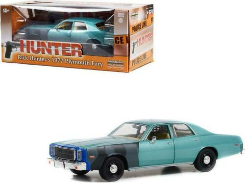 1977 PLYMOUTH FURY UNRESTORED HUNTER TV SERIES 1/24 SCALE DIECAST CAR MODEL BY GREENLIGHT 84152