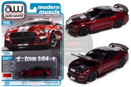 2020 FORD SHELBY GT500 MUSTANG CARBON FIBER TRACK PACK 1/64 SCALE DIECAST CAR MODEL BY AUTO WORLD AWSP100 B