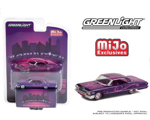 1963 CHEVROLET IMPALA SS PURPLE LOWRIDER 4800 MADE EXCLUSIVE 1/64 SCALE DIECAST CAR MODEL BY GREENLIGHT 51464