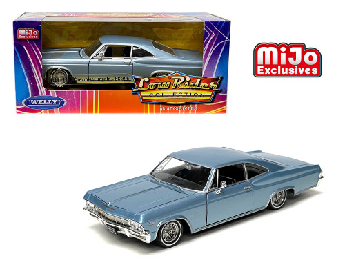 1965 CHEVROLET IMPALA SS 396 LIGHT BLUE 1/24 SCALE DIECAST CAR MODEL BY WELLY 22417