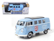 1962 VOLKSWAGEN MICROBUS AUTO HAUS 1/18 SCALE DIECAST CAR MODEL BY GREENLIGHT 12852