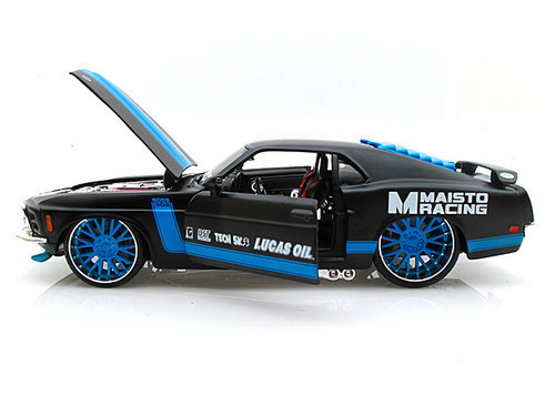 1970 Ford Mustang Boss 302 Racing Black 1/24 Scale Diecast Car 