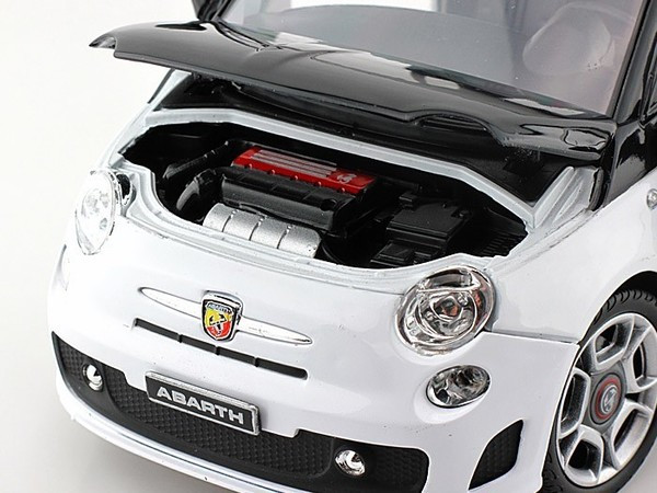 Fiat Abarth 500 White & Black 1/18 Scale Diecast Car Model By Motor Max 79168 