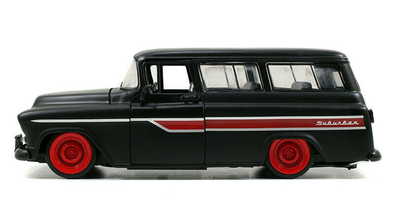 1957 Chevy Suburban 1:24 Scale Die-cast JADA STREET LOW COOL HANGING DICE INCLD