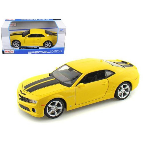 2016 Chevrolet Camaro SS Yellow 1/18 Diecast Model Car by Maisto 31689Y for sale online
