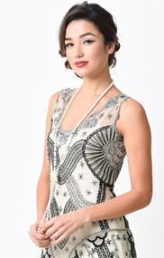 Unique Vintage 1920's Flapper Bead Necklace - Pearl