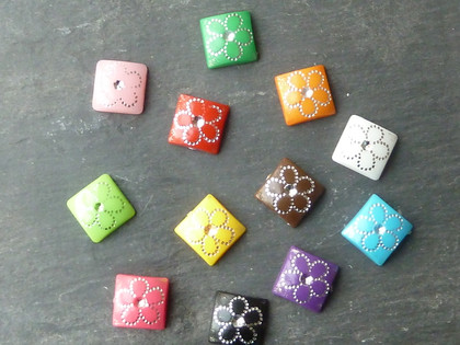 Silver Flower Detail Square Cabochons 10mm