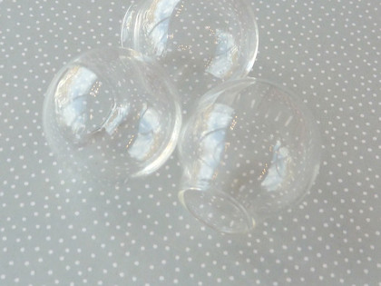 Hollow Glass Fish Bowl Domes - 25x15mm