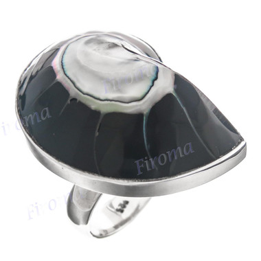1 1/8" Adustable 925 Sterling Silver Black Nautilus Shell Ring
