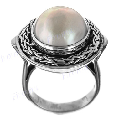 White Mabe Cultured Pearl Bali Artisan Handmade 925 Sterling Silver Ring