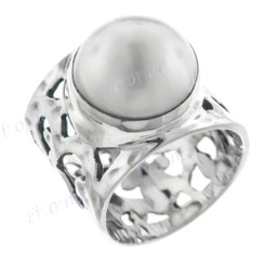 White Mabe Cultured Pearl Bali Artisan 925 Sterling Silver Ring