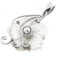 925 Silver Freshwater Pearl Mother Of Pearl Flower Pendant