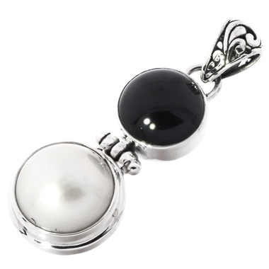1 3/16" BLACK ONYX WHITE MABE CULTURED  PEARL 925 STERLING SILVER pendant