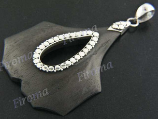 2 5/8" 925 Silver Wood Pendant