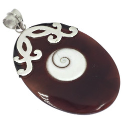 925 Silver Oval Pen Shell Shiwa Eye Center Sterling Pendant, 2 3/8"