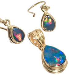Vermeil Gold Plated 925 Silver Australian Opal Matched Pendant Earring Set, 1"