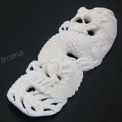 Cabochon Buffalo Bone Undrilled Chinese Dragon 2 11/16"(68mm) 10gr(50cts)