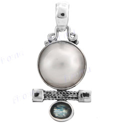 1" 925 Silver White Mabe Pearl Spynite Pendant
