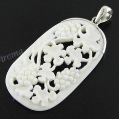 2 9/16" 925 Silver Buffalo Bone Flower Pendant